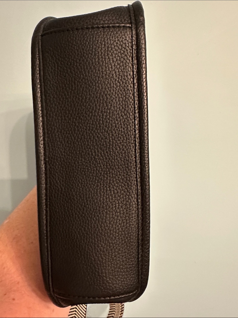 Black Pebbled Leather Crossbody Bag with Patterned Strap - Picture 8 of 8